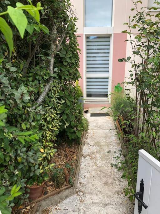 En Duplex Avec Parking Et Jardinet Appartement